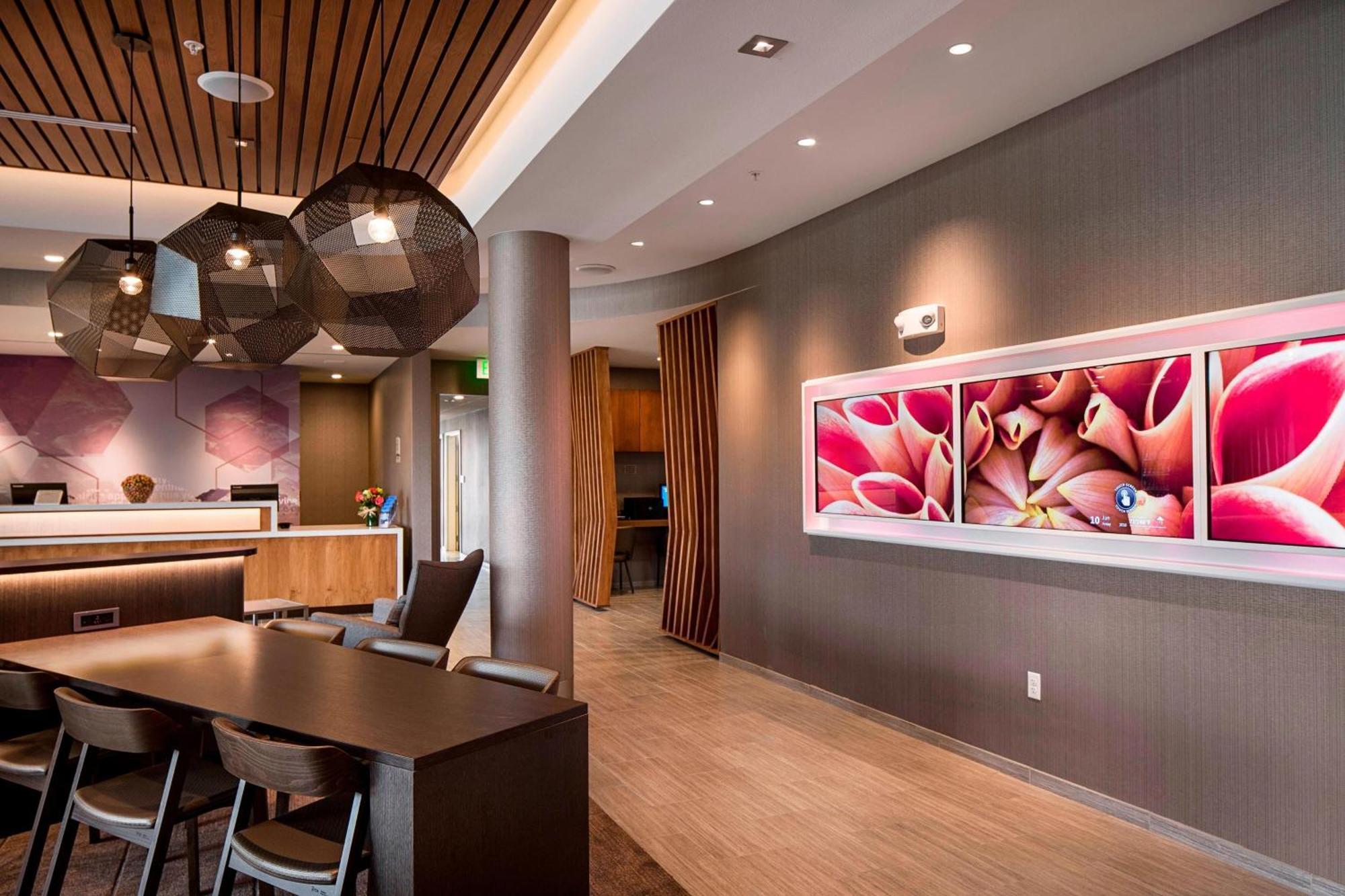 Springhill Suites By Marriott Kalispell Exterior photo